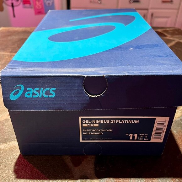 ASICS Gel-Nimbus 21 Platinum Sheet Rock Silver (Men’s 11)(EUC) - Picture 7 of 7